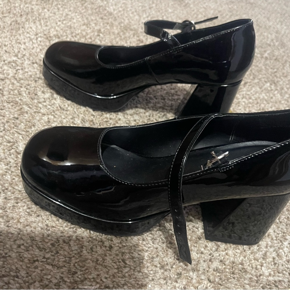 Madden girls shoes
